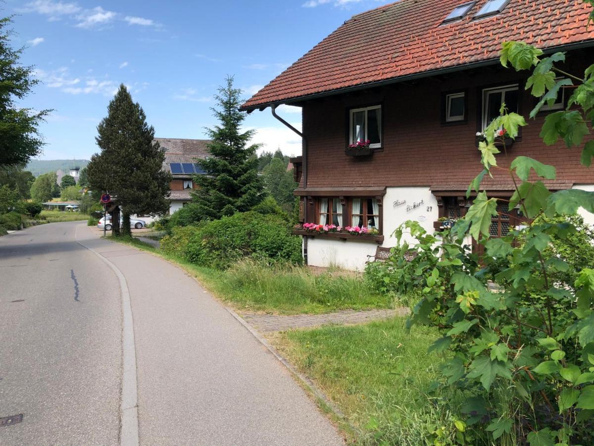 Gaestehaus Lickert Familie Dreher Hinterzarten Esterno foto